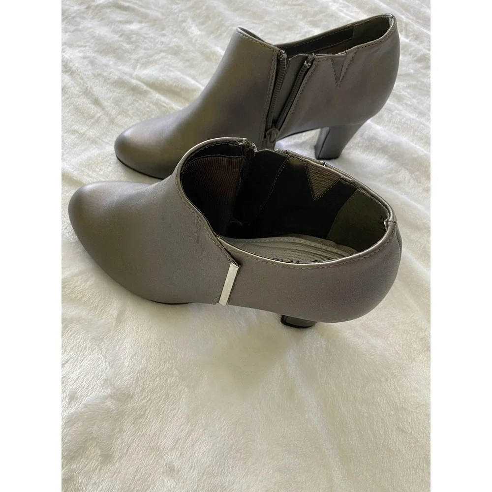 Easy Street Pewter Gray Dress Shooties Ankle Boots Cushioned Block Heel